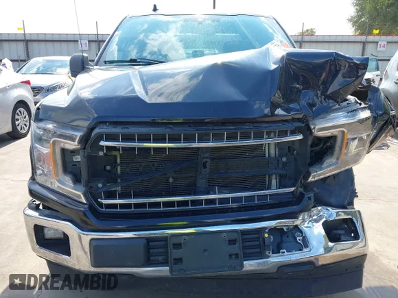 ✅ 2020 Ford F-150 XL • VIN: 1FTEW1CB9LFC58669 • Lot: 43250674. Wystawiony na IAAI z przebiegiem 84 239 mil. Bezpłatny archiwum sprzedaży aukcyjnych z USA i szczegółowy raport historii pojazdu na DreamBid. Zdjęcie 6.
