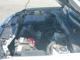 ✅ 2010 Ford Escape XLT • VIN: 1FMCU0DG3AKA93882 • Lot: 42354942. Wystawiony na IAAI z przebiegiem 178 947 mil. Bezpłatny archiwum sprzedaży aukcyjnych z USA i szczegółowy raport historii pojazdu na DreamBid. Zdjęcie 19.