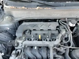 ✅ 2020 Hyundai Venue SEL • VIN: KMHRC8A3XLU034509 • Лот: 83089554. Размещён на Copart с пробегом 58 845 миль миль. Получите бесплатный доступ к архиву аукционных продаж из США и посмотрите подробный отчёт об истории автомобиля на DreamBid. Изображение 14.