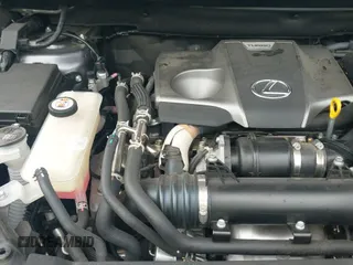 ✅ 2021 Lexus NX 300 F Sport • VIN: JTJSARBZ3M2192219 • Lot: 41930655. Wystawiony na IAAI z przebiegiem 41 809 mil. Bezpłatny archiwum sprzedaży aukcyjnych z USA i szczegółowy raport historii pojazdu na DreamBid. Zdjęcie 19.