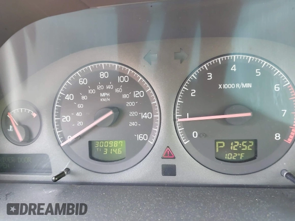 ✅ 2001 Volvo S80 • VIN: YV1TS94D111213263 • Lot: 42925154. Wystawiony na IAAI z przebiegiem 300 987 mil. Bezpłatny archiwum sprzedaży aukcyjnych z USA i szczegółowy raport historii pojazdu na DreamBid. Zdjęcie 7.
