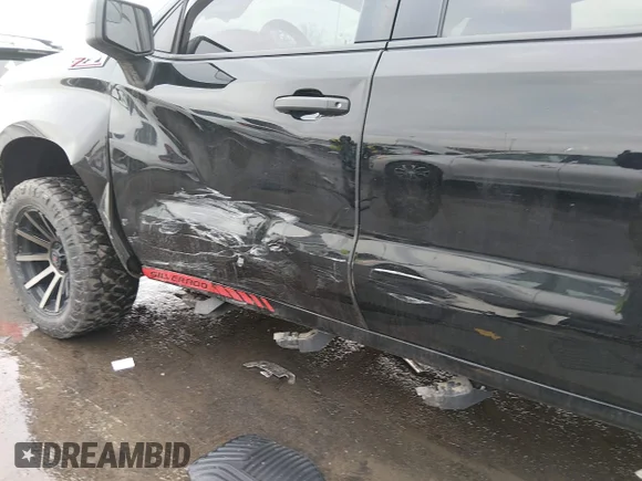 ✅ 2020 Chevrolet Silverado 1500 Custom Trail Boss • VIN: 1GCPYCEHXLZ160863 • Лот: 44527344. Опубликован ранее на IAAI с пробегом 52 432 миль. Бесплатный доступ к архиву аукционных продаж из США и подробный отчёт об истории автомобиля на DreamBid. Изображение 6.