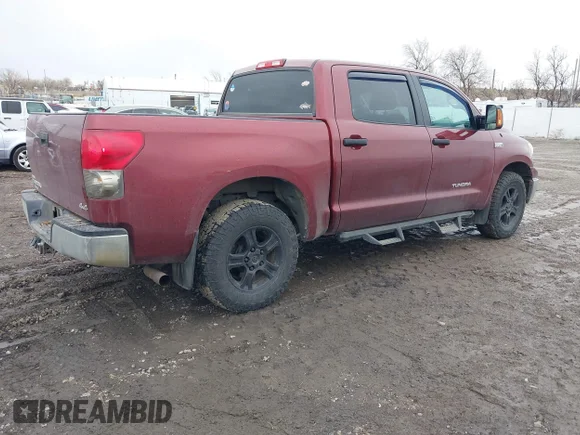✅ 2008 Toyota Tundra SR5 • VIN: 5TFDV54108X081815 • Lot: 43835025. Wystawiony na IAAI z przebiegiem 219 992 mil. Bezpłatny archiwum sprzedaży aukcyjnych z USA i szczegółowy raport historii pojazdu na DreamBid. Zdjęcie 4.