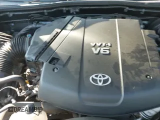 ✅ 2015 Toyota Tacoma • VIN: 5TFMU4FNXFX028551 • Lot: 42637918. Wystawiony na IAAI z przebiegiem 118 138 mil. Bezpłatny archiwum sprzedaży aukcyjnych z USA i szczegółowy raport historii pojazdu na DreamBid. Zdjęcie 20.