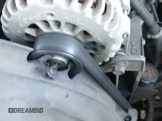 ✅ 2000 Chevrolet Suburban LT • VIN: 3GNGK26U4YG147676 • Lot: 42964281. Listed on IAAI with 214,176 mi. Free auction sales archive from the USA and detailed vehicle history report at DreamBid. Image 13.