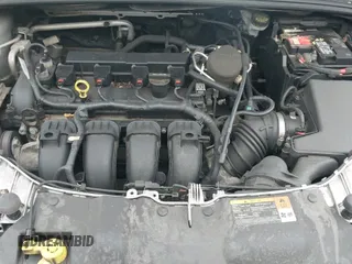 ✅ 2014 Ford Focus Titanium • VIN: 1FADP3N2XEL125611 • Lot: 43718310. Wystawiony na IAAI z przebiegiem 121 243 mil. Bezpłatny archiwum sprzedaży aukcyjnych z USA i szczegółowy raport historii pojazdu na DreamBid. Zdjęcie 13.