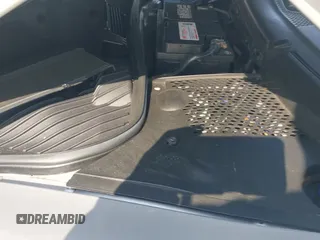 ✅ 2000 Porsche Boxster • VIN: WP0CA2980YU620303 • Лот: 42433034. Опубликован ранее на IAAI с пробегом 112 740 миль. Бесплатный доступ к архиву аукционных продаж из США и подробный отчёт об истории автомобиля на DreamBid. Изображение 20.