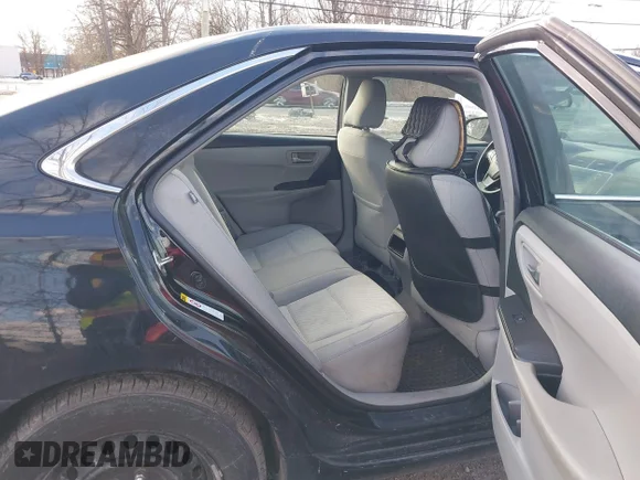 ✅ 2016 Toyota Camry LE • VIN: 4T1BF1FK8GU168604 • Lot: 44051128. Wystawiony na IAAI z przebiegiem 231 573 mil. Bezpłatny archiwum sprzedaży aukcyjnych z USA i szczegółowy raport historii pojazdu na DreamBid. Zdjęcie 8.