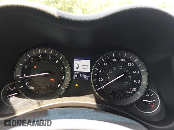 ✅ 2016 Infiniti Q70 • VIN: JN1BY1AR1GM270512 • Lot: 45287971. Listed on IAAI with 151,885 mi. Free auction sales archive from the USA and detailed vehicle history report at DreamBid. Image 7.