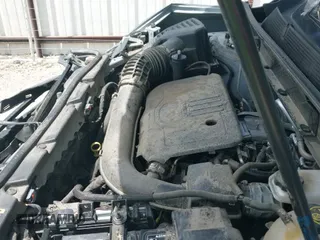 ✅ 2022 GMC Acadia SLE • VIN: 1GKKNKL45NZ117388 • Lot: 42251510. Listed on IAAI with 127,576 mi. Free auction sales archive from the USA and detailed vehicle history report at DreamBid. Image 19.