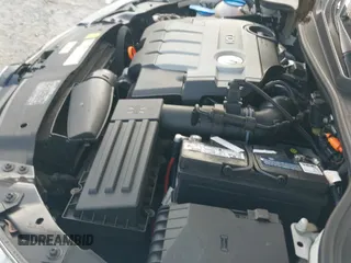 ✅ 2011 Volkswagen Golf • VIN: WVWDM9AJ4BW217990 • Lot: 41728984. Listed on IAAI with 109,419 mi. Free auction sales archive from the USA and detailed vehicle history report at DreamBid. Image 19.