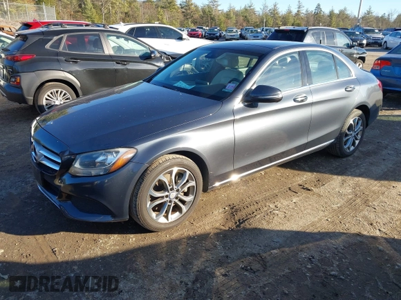 ✅ 2016 Mercedes-Benz C 300 Luxury • VIN: 55SWF4KB7GU119852 • Lot: 43825858. Wystawiony na IAAI z przebiegiem 115 833 mil. Bezpłatny archiwum sprzedaży aukcyjnych z USA i szczegółowy raport historii pojazdu na DreamBid. Zdjęcie 2.