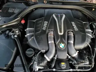 ✅ 2018 BMW 5 Series M550i xDrive • VIN: WBAJB9C5XJB049249 • Lot: 92912695. Listed on Copart with 121,090 mi. Free auction sales archive from the USA and detailed vehicle history report at DreamBid. Image 13.