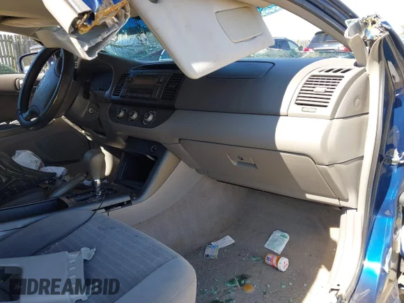 ✅ 2005 Toyota Camry LE • VIN: 4T1BE32K35U092906 • Lot: 44609935. Wystawiony na IAAI z przebiegiem Nie podano. Bezpłatny archiwum sprzedaży aukcyjnych z USA i szczegółowy raport historii pojazdu na DreamBid. Zdjęcie 5.