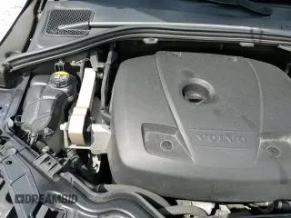 ✅ 2017 Volvo V60 Premier • VIN: YV140MEK8H1360233 • Лот: 65521015. Опубликован ранее на Copart с пробегом 138 756 миль. Бесплатный доступ к архиву аукционных продаж из США и подробный отчёт об истории автомобиля на DreamBid. Изображение 15.