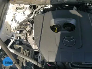 ✅ 2024 Mazda CX-30 S Carbon Edition • VIN: 3MVDMBCMXRM701279 • Lot: 84798855. Wystawiony na Copart z przebiegiem 10 073 mil. Bezpłatny archiwum sprzedaży aukcyjnych z USA i szczegółowy raport historii pojazdu na DreamBid. Zdjęcie 15.