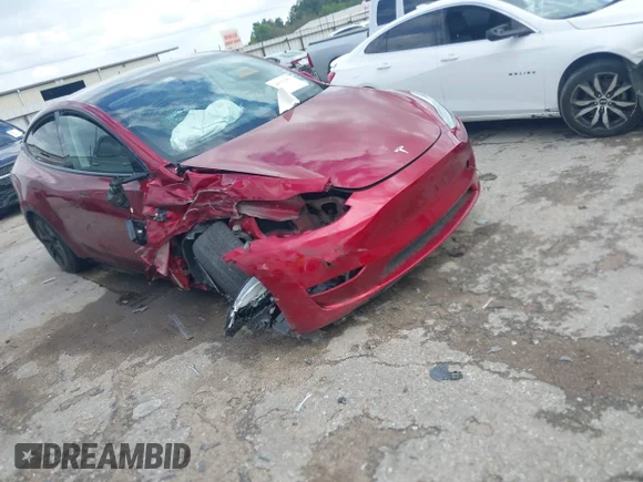 ✅ 2024 Tesla Model Y • VIN: 7SAYGDED3RF113881 • Lot: 44752987. Listed on IAAI with 21,994 mi. Free auction sales archive from the USA and detailed vehicle history report at DreamBid. Image 1.