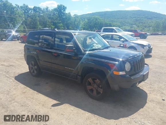 ✅ 2015 Jeep Patriot Latitude • VIN: 1C4NJRFB2FD113983 • Лот: 45392761. Опубликован ранее на IAAI с пробегом 146 204 миль. Бесплатный доступ к архиву аукционных продаж из США и подробный отчёт об истории автомобиля на DreamBid. Изображение 1.