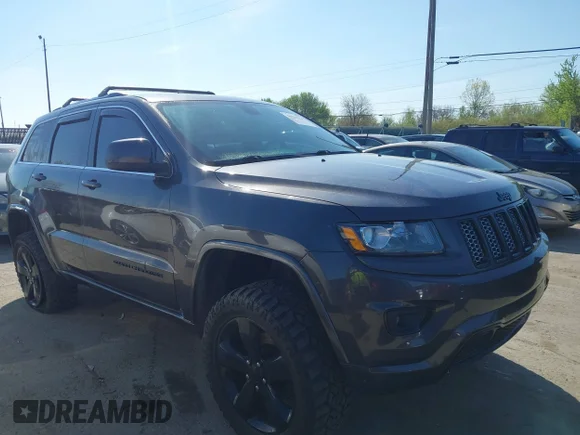 ✅ 2015 Jeep Grand Cherokee Laredo • VIN: 1C4RJFAG3FC785253 • Лот: 44919234. Опубліковано раніше на IAAI з пробігом 129 866 миль. Безкоштовний доступ до архіву аукціонних продажів зі США та докладний звіт про історію автомобіля на DreamBid. Зображення 1.