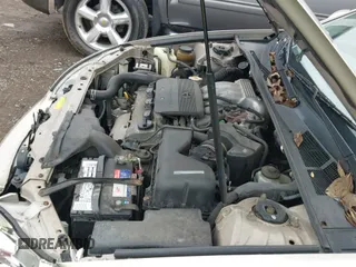 ✅ 2002 Toyota Camry XLE • VIN: 4T1BF30K92U526015 • Lot: 43285561. Listed on IAAI with 155,559 mi. Free auction sales archive from the USA and detailed vehicle history report at DreamBid. Image 19.