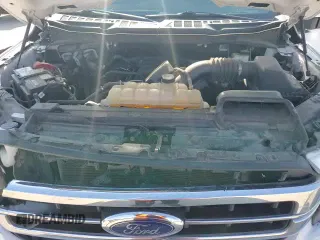 ✅ 2022 Ford F-150 Lariat • VIN: 1FTFW1E51NKE44552 • Lot: 90039885. Listed on Copart with 93,236 mi. Free auction sales archive from the USA and detailed vehicle history report at DreamBid. Image 17.