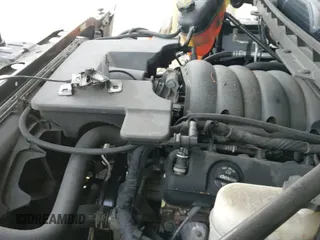 ✅ 2018 Chevrolet Silverado 1500 LT • VIN: 3GCUKREC7JG145861 • Lot: 43640276. Listed on IAAI with 174,206 mi. Free auction sales archive from the USA and detailed vehicle history report at DreamBid. Image 21.