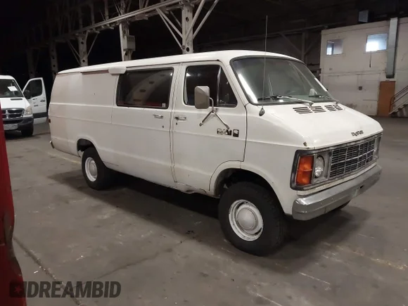 ✅ 1982 Dodge RAM • VIN: 2B7HB23P4CK142551 • Lot: 45124557. Listed on IAAI with 40,675 mi. Free auction sales archive from the USA and detailed vehicle history report at DreamBid. Image 1.