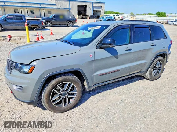 ✅ 2021 Jeep Grand Cherokee Trailhawk • VIN: 1C4RJFLT2MC891135 • Lot: 50639816. Wystawiony na Copart z przebiegiem 51 404 mil. Bezpłatny archiwum sprzedaży aukcyjnych z USA i szczegółowy raport historii pojazdu na DreamBid. Zdjęcie 1.