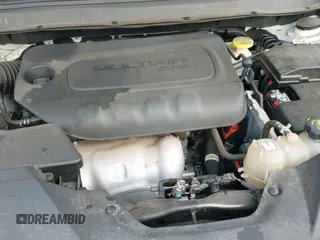 ✅ 2021 Jeep Cherokee Latitude Plus • VIN: 1C4PJMLBXMD185415 • Lot: 41773843. Wystawiony na IAAI z przebiegiem 62 770 mil. Bezpłatny archiwum sprzedaży aukcyjnych z USA i szczegółowy raport historii pojazdu na DreamBid. Zdjęcie 20.