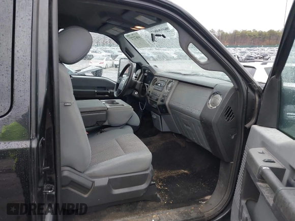 ✅ 2012 Ford F-350 Lariat • VIN: 1FT7X3B64CEC03428 • Lot: 44672727. Wystawiony na IAAI z przebiegiem 89 804 mil. Bezpłatny archiwum sprzedaży aukcyjnych z USA i szczegółowy raport historii pojazdu na DreamBid. Zdjęcie 5.