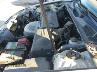 ✅ 2005 Toyota Camry XLE • VIN: 4T1BE32K65U398000 • Lot: 43565027. Wystawiony na IAAI z przebiegiem 204 615 mil. Bezpłatny archiwum sprzedaży aukcyjnych z USA i szczegółowy raport historii pojazdu na DreamBid. Zdjęcie 15.