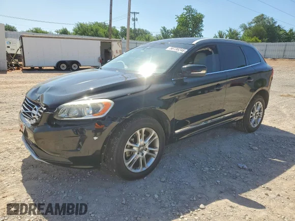 ✅ 2015 Volvo XC60 Platinum • VIN: YV4952RD1F2606573 • Лот: 56736246. Опубликован ранее на Copart с пробегом 137 759 миль. Бесплатный доступ к архиву аукционных продаж из США и подробный отчёт об истории автомобиля на DreamBid. Изображение 1.