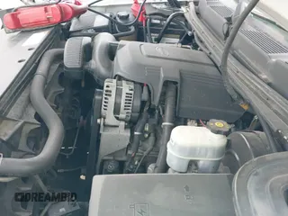 ✅ 2011 Chevrolet Silverado 1500 LT • VIN: 3GCPCSE09BG307739 • Лот: 43544351. Опубликован ранее на IAAI с пробегом 204 198 миль. Бесплатный доступ к архиву аукционных продаж из США и подробный отчёт об истории автомобиля на DreamBid. Изображение 14.