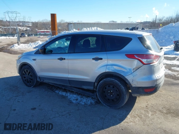 ✅ 2015 Ford Escape S • VIN: 1FMCU0F76FUB89739 • Lot: 44292523. Wystawiony na IAAI z przebiegiem 169 926 mil. Bezpłatny archiwum sprzedaży aukcyjnych z USA i szczegółowy raport historii pojazdu na DreamBid. Zdjęcie 6.
