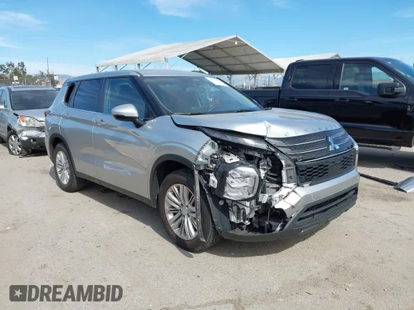 ✅ 2023 Mitsubishi Outlander ES • VIN: JA4J4TA86PZ028822 • Лот: 44457985. Опубліковано раніше на IAAI з пробігом 65 708 миль. Безкоштовний доступ до архіву аукціонних продажів зі США та докладний звіт про історію автомобіля на DreamBid. Зображення 1.