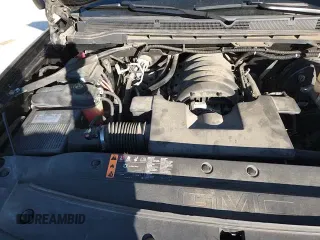 ✅ 2018 GMC Sierra 1500 SLT • VIN: 3GTU2NECXJG557460 • Lot: 86620375. Listed on Copart with 126,393 mi. Free auction sales archive from the USA and detailed vehicle history report at DreamBid. Image 15.