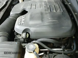 ✅ 2014 Chrysler 300 C • VIN: 2C3CCAKG2EH122435 • Lot: 43108015. Listed on IAAI with 148,019 mi. Free auction sales archive from the USA and detailed vehicle history report at DreamBid. Image 19.