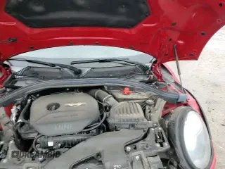 ✅ 2019 MINI Clubman Cooper • VIN: WMWLU1C53K2F29951 • Lot: 42177215. Listed on Copart with 40,372 mi. Free auction sales archive from the USA and detailed vehicle history report at DreamBid. Image 16.