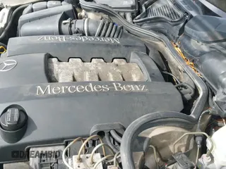 ✅ 2000 Mercedes-Benz E 320/430 4 Matic • VIN: WDBJF83J5YX030960 • Lot: 43307233. Wystawiony na IAAI z przebiegiem 265 613 mil. Bezpłatny archiwum sprzedaży aukcyjnych z USA i szczegółowy raport historii pojazdu na DreamBid. Zdjęcie 14.