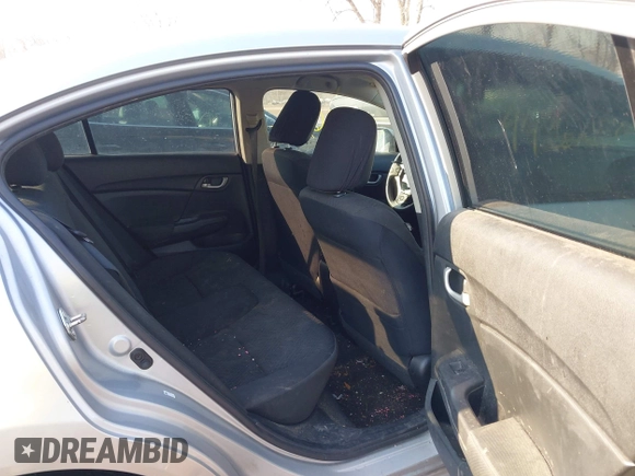 ✅ 2015 Honda Civic LX • VIN: 2HGFB2F56FH563675 • Lot: 44362157. Wystawiony na IAAI z przebiegiem 156 404 mil. Bezpłatny archiwum sprzedaży aukcyjnych z USA i szczegółowy raport historii pojazdu na DreamBid. Zdjęcie 8.