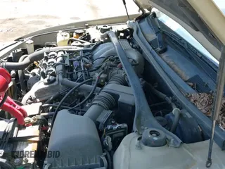 ✅ 2002 Toyota Solara SE • VIN: 2T1FF22P82C598412 • Лот: 42694639. Опубликован ранее на IAAI с пробегом 222 104 миль. Бесплатный доступ к архиву аукционных продаж из США и подробный отчёт об истории автомобиля на DreamBid. Изображение 12.