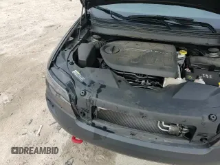 ✅ 2022 Jeep Cherokee Trailhawk • VIN: 1C4PJMBX1ND529146 • Lot: 56237365. Listed on Copart with 26,718 mi. Free auction sales archive from the USA and detailed vehicle history report at DreamBid. Image 14.