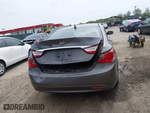 ✅ 2011 Hyundai Sonata GLS • VIN: 5NPEB4AC3BH289753 • Lot: 44889809. Wystawiony na IAAI z przebiegiem 109 627 mil. Bezpłatny archiwum sprzedaży aukcyjnych z USA i szczegółowy raport historii pojazdu na DreamBid. Zdjęcie 6.
