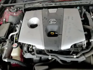 ✅ 2019 Lexus ES 300h Luxury • VIN: JTHB21B14K2013077 • Lot: 83795755. Listed on Copart with 77,022 mi. Free auction sales archive from the USA and detailed vehicle history report at DreamBid. Image 13.