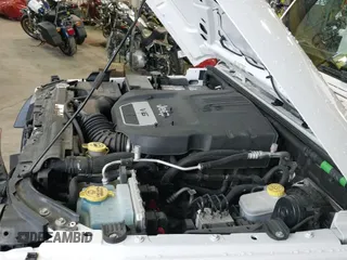 ✅ 2018 Jeep Wrangler Unlimited Sport • VIN: 1C4BJWDG8JL859885 • Lot: 41205279. Wystawiony na IAAI z przebiegiem 47 941 mil. Bezpłatny archiwum sprzedaży aukcyjnych z USA i szczegółowy raport historii pojazdu na DreamBid. Zdjęcie 20.