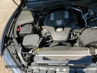 ✅ 2022 Maserati Levante GT • VIN: ZN661XUA8NX388885 • Lot: 64403545. Wystawiony na Copart z przebiegiem 20 827 mil. Bezpłatny archiwum sprzedaży aukcyjnych z USA i szczegółowy raport historii pojazdu na DreamBid. Zdjęcie 14.