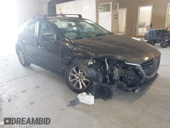 ✅ 2016 Mazda 3 i Touring • VIN: 3MZBM1V7XGM241013 • Lot: 45569654. Wystawiony na IAAI z przebiegiem 131 123 mil. Bezpłatny archiwum sprzedaży aukcyjnych z USA i szczegółowy raport historii pojazdu na DreamBid. Zdjęcie 1.