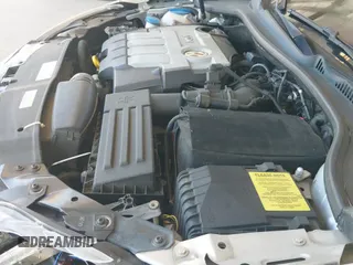 ✅ 2014 Volkswagen Jetta TDI w/Sunroof • VIN: 3VWPL7AJXEM613489 • Лот: 43243139. Опубликован ранее на IAAI с пробегом 198 417 миль. Бесплатный доступ к архиву аукционных продаж из США и подробный отчёт об истории автомобиля на DreamBid. Изображение 19.