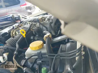 ✅ 2002 Nissan Pathfinder SE • VIN: JN8DR09X02W667176 • Lot: 41940854. Wystawiony na IAAI z przebiegiem 127 497 mil. Bezpłatny archiwum sprzedaży aukcyjnych z USA i szczegółowy raport historii pojazdu na DreamBid. Zdjęcie 19.