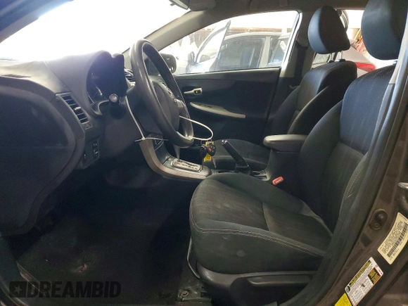 ✅ 2012 Toyota Corolla S • VIN: 5YFBU4EE4CP017936 • Lot: 73333065. Wystawiony na Copart z przebiegiem 325 309 mil. Bezpłatny archiwum sprzedaży aukcyjnych z USA i szczegółowy raport historii pojazdu na DreamBid. Zdjęcie 7.
